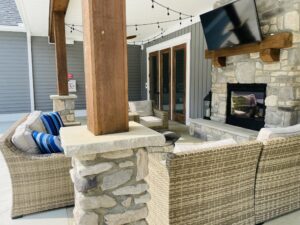 Outdoor lounge at Towns at Swift Creek in Midlothian, VA